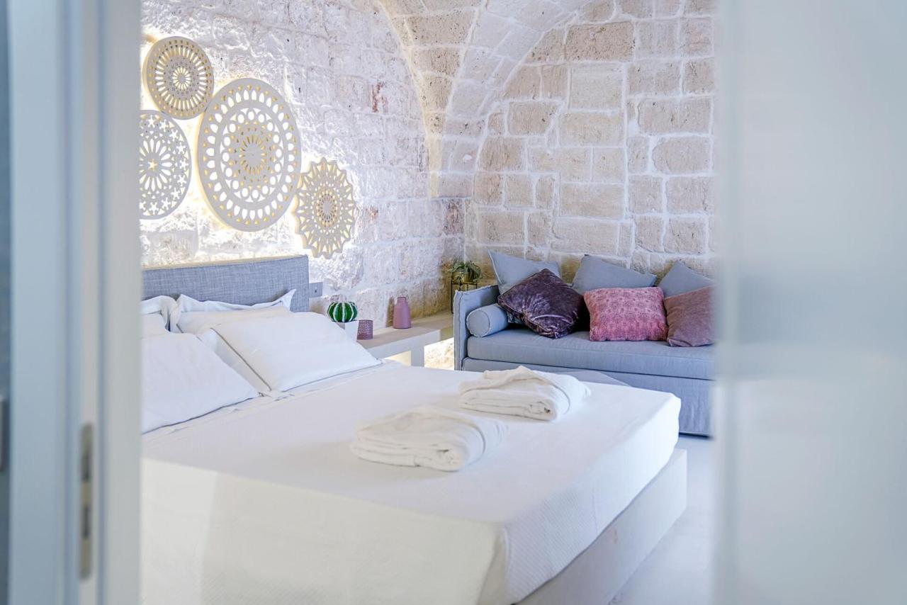 Palazzo Vico Bianco Raro Villas Homes Collection Ostuni Exteriör bild