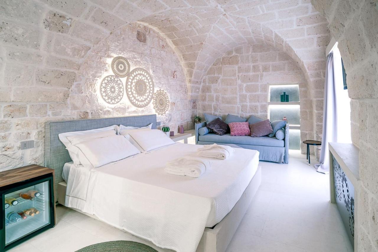 Palazzo Vico Bianco Raro Villas Homes Collection Ostuni Exteriör bild