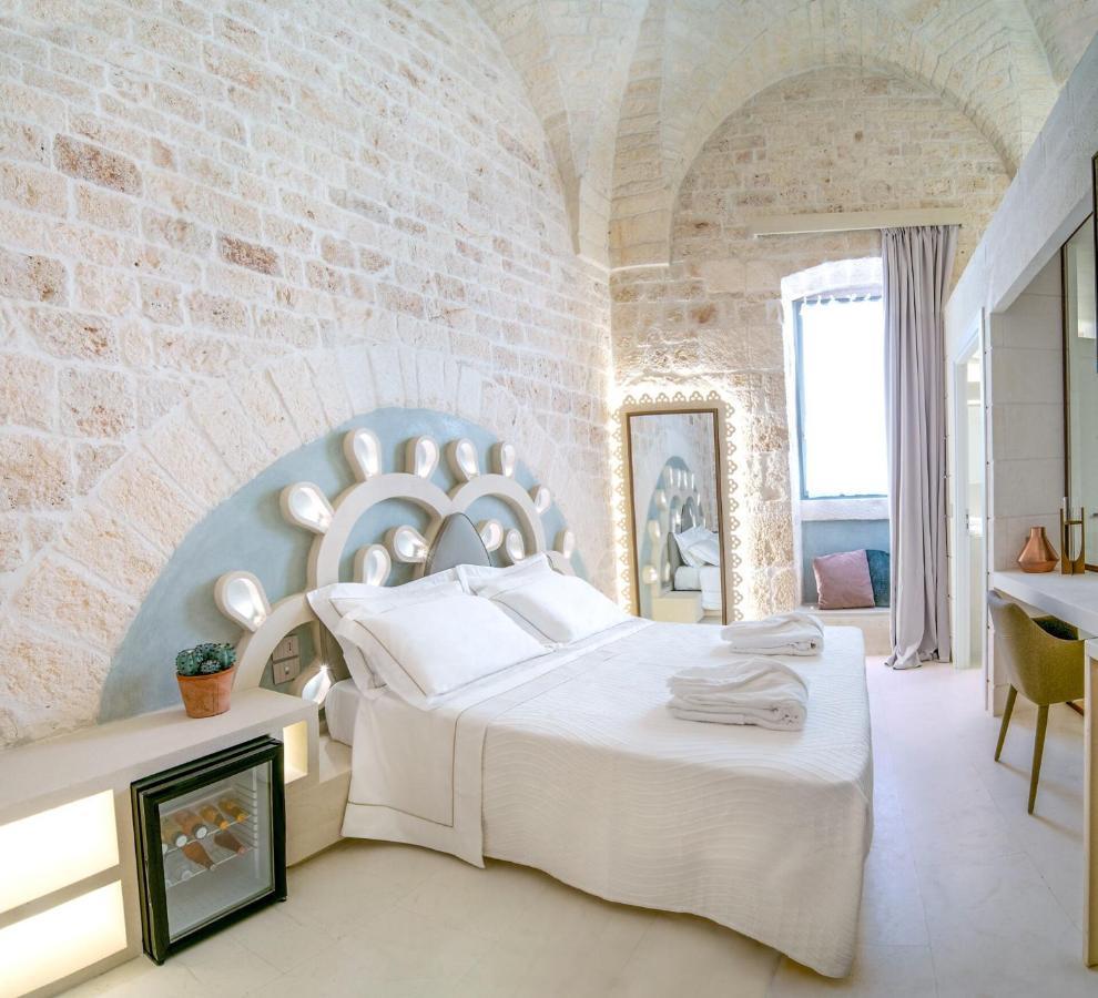 Palazzo Vico Bianco Raro Villas Homes Collection Ostuni Exteriör bild